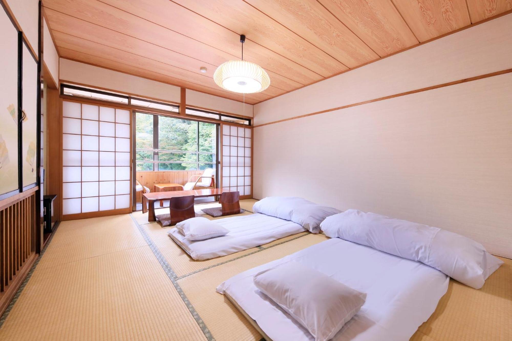 竹あかりの宿 加賀助 Shizukuishi Екстер'єр фото